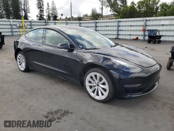2022 Tesla Model 3 z VIN 5YJ3E1EA1NF286584, wystawiony jako Copart lot #52142755 z przebiegiem 83 340 mil mil oraz Czysty tytuł • Clean title. Historia ofert i sprzedaży dostępna na DreamBid. Obrazek 4.