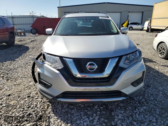 2017 Nissan Rogue SV with VIN KNMAT2MT8HP567507, listed as a Copart auction lot 56337565 with 194,056 mi miles and Salvage title. Bid and sale history available at DreamBid. Image 5.