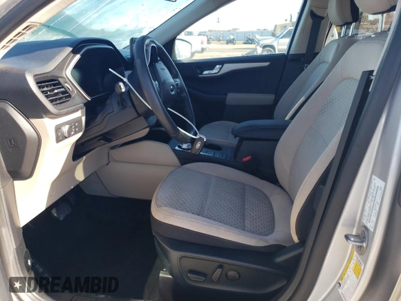 2020 Ford Escape SE Sport Hybrid with VIN 1FMCU9BZ9LUB84221, listed as a Copart auction lot 46195335 with 98,325 mi miles and Salvage Title. Bid and sale history available at DreamBid. Image 7.