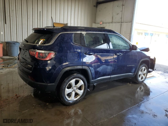 2018 Jeep Compass Latitude with VIN 3C4NJDBB4JT250046, listed as a Copart auction lot 76878004 with 100,044 mi miles and Salvage Title. Bid and sale history available at carsss.com. Image 3.