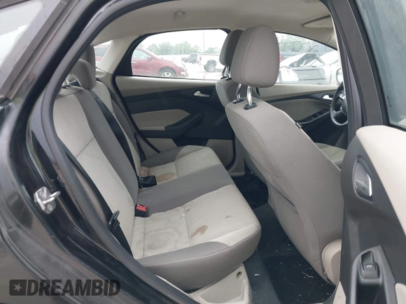 2012 Ford Focus SE with VIN 1FAHP3F21CL372769, listed as a IAAI auction lot 42107424 with 202,142 mi miles. Bid and sale history available at carsss.com. Image 8.