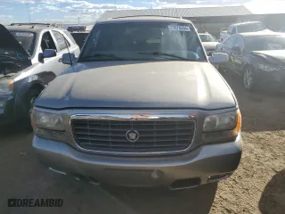 2000 Cadillac Escalade with VIN 1GYEK63R3YR218500, listed as a Copart auction lot 77676354 with 164,602 mi miles and Clean Title. Bid and sale history available at carsss.com. Image 5.