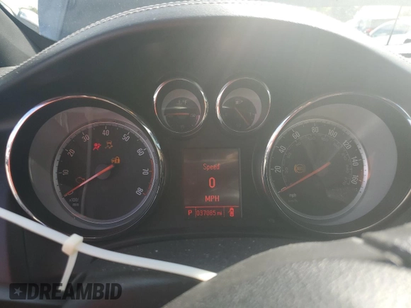 2018 Buick Cascada Premium with VIN W04WH3N5XJG045877, listed as a Copart auction lot 73837884 with 37,085 mi miles and Salvage title. Bid and sale history available at DreamBid. Image 9.
