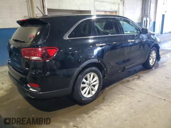2019 Kia Sorento LX with VIN 5XYPG4A33KG592372, listed as a Copart auction lot 86431194 with 98,840 mi miles and Salvage Title. Bid and sale history available at carsss.com. Image 3.