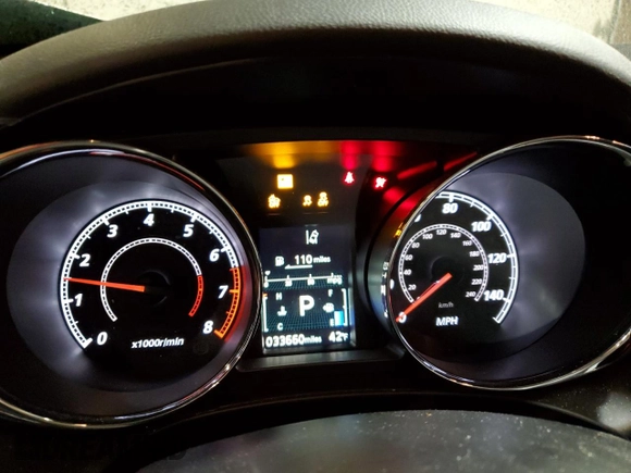 2023 Mitsubishi Outlander ES z VIN JA4ARUAU4PU013625, wystawiony jako Copart lot #52600135 z przebiegiem 33 660 mil mil oraz Szkoda całkowita • Salvage title. Historia ofert i sprzedaży dostępna na DreamBid. Obrazek 9.