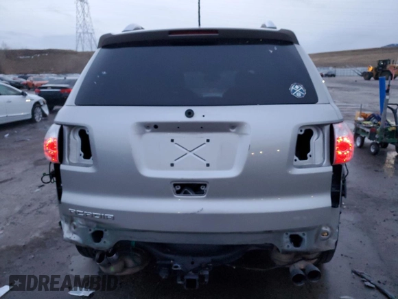 2008 GMC Acadia SLE1 z VIN 1GKER13718J294108, wystawiony jako Copart lot #82343904 z przebiegiem 269 693 mil mil oraz Szkoda całkowita • Salvage title. Historia ofert i sprzedaży dostępna na DreamBid. Obrazek 6.