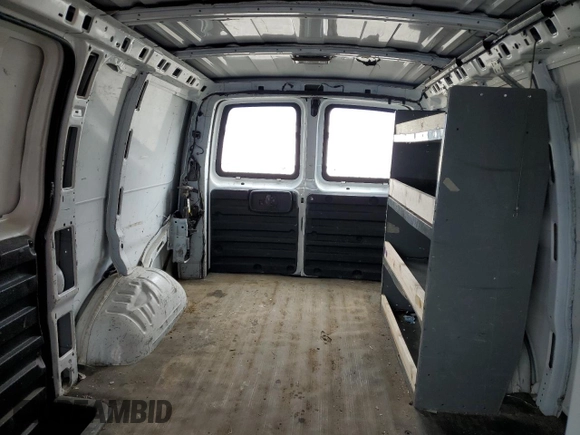 2008 Chevrolet Express Cargo with VIN 1GCFG15X381122844, listed as a Copart auction lot 48743495 with 215,815 mi miles and Clean title. Bid and sale history available at DreamBid. Image 10.