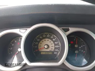 2004 Toyota 4Runner SR5 with VIN JTEBU14R640026969, listed as a IAAI auction lot 42172571 with 359,277 mi miles and . Bid and sale history available at DreamBid. Image 7.