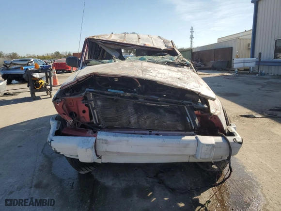 1999 Jeep Cherokee Sport with VIN 1J4FT68S9XL667226, listed as a Copart auction lot 43321835 with 0 mi miles and Non Repairable. Bid and sale history available at carsss.com. Image 5.