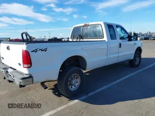 2003 Ford F-350 XL with VIN 1FTSX31S73EC26923, listed as a IAAI auction lot 41344390 with 139,893 mi miles and . Bid and sale history available at DreamBid. Image 4.