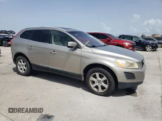2012 Volvo XC60 3.2L z VIN YV4952DL5C2282067, wystawiony jako Copart lot #45854725 z przebiegiem 248 826 mil mil oraz Szkoda całkowita • Salvage title. Historia ofert i sprzedaży dostępna na DreamBid. Obrazek 7.