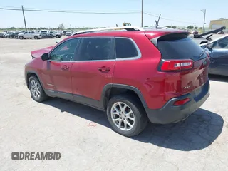 2017 Jeep Cherokee Latitude with VIN 1C4PJLCBXHW661148, listed as a IAAI auction lot 42146384 with 136,391 mi miles and . Bid and sale history available at DreamBid. Image 3.