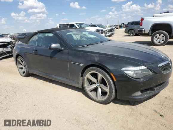 2010 BMW 6 Series 650i z VIN WBAEB5C52AC225960, wystawiony jako Copart lot #71639634 z przebiegiem 114 696 mil mil oraz Czysty tytuł • Clean title. Historia ofert i sprzedaży dostępna na DreamBid. Obrazek 4.