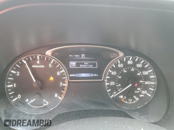 2018 Nissan Pathfinder S z VIN 5N1DR2MMXJC620138, wystawiony jako Copart lot #55303625 z przebiegiem 88 385 mil mil oraz Szkoda całkowita • Salvage title. Historia ofert i sprzedaży dostępna na DreamBid. Obrazek 9.