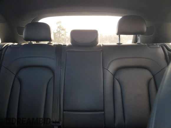 2018 Audi Q3 Premium with VIN WA1BCCFS1JR000879, listed as a Copart auction lot 47221015 with 18,464 mi miles and Salvage title. Bid and sale history available at DreamBid. Image 10.