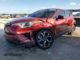 2018 Toyota C-HR XLE z VIN JTNKHMBX6J1004161, wystawiony jako Copart lot #43118015 z przebiegiem 99 489 mil mil oraz Szkoda całkowita • Salvage title. Historia ofert i sprzedaży dostępna na DreamBid. Obrazek 1.