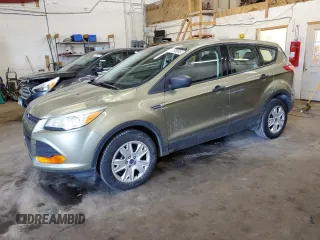 2013 Ford Escape S with VIN 1FMCU0F77DUB15274, listed as a Copart auction lot 46788695 with 135,499 mi miles and Salvage Title. Bid and sale history available at carsss.com. Image 1.