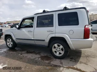 2008 Jeep Commander Sport with VIN 1J8HG48K78C187655, listed as a Copart auction lot 49727425 with 244,329 mi miles and Salvage Title. Bid and sale history available at carsss.com. Image 2.