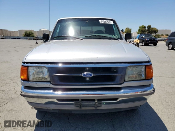 1997 Ford Ranger XLT z VIN 1FTCR14X7VPA98300, wystawiony jako Copart lot #64032695 z przebiegiem 469 086 mil mil oraz Czysty tytuł • Clean title. Historia ofert i sprzedaży dostępna na DreamBid. Obrazek 5.