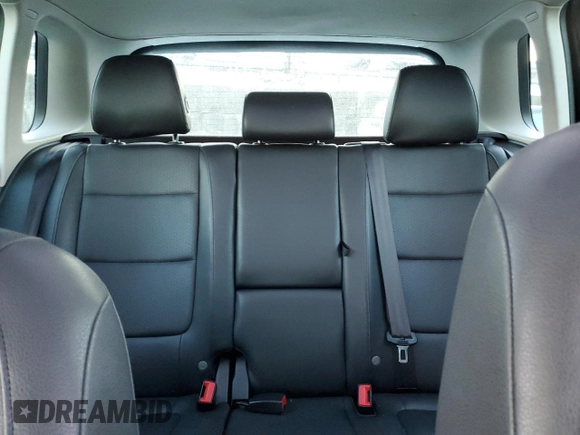 2013 Volkswagen Tiguan S с VIN WVGBV3AX2DW577716, выставлен на аукционе Copart как лот 85504974 с пробегом 101 532 миль миль и Списание • Salvage title. История ставок и продаж доступна на DreamBid. Изображение 10.