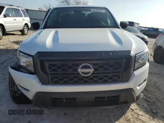 2024 Nissan Frontier SV z VIN 1N6ED1EK1RN671183, wystawiony jako Copart lot #84103934 z przebiegiem 5523 mil mil oraz Szkody całkowita. Historia ofert i sprzedaży dostępna na DreamBid. Obrazek 5.