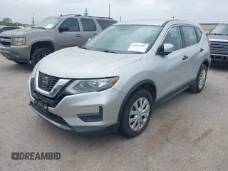 2020 Nissan Rogue S z VIN 5N1AT2MV1LC808854, wystawiony jako IAAI lot #41911120 z przebiegiem 162 642 mil mil oraz . Historia ofert i sprzedaży dostępna na DreamBid. Obrazek 2.