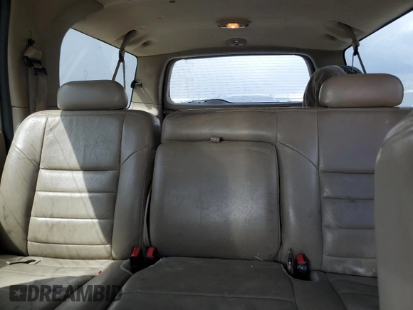 2005 Ford Excursion Limited с VIN 1FMNU43S05ED48269, выставлен на аукционе Copart как лот 50412835 с пробегом 200 920 миль миль и Чистый • Clean title. История ставок и продаж доступна на DreamBid. Изображение 10.