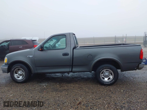 2003 Ford F-150 XL with VIN 1FTRF17243NA16406, listed as a IAAI auction lot 41118914 with 271,981 mi miles and . Bid and sale history available at DreamBid. Image 14.