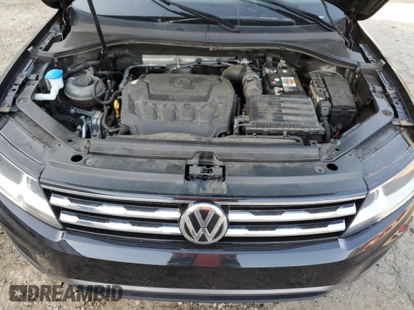 2018 Volkswagen Tiguan SEL with VIN 3VV3B7AX2JM137890, listed as a Copart auction lot 48318645 with 112,602 mi miles and Salvage title. Bid and sale history available at DreamBid. Image 12.