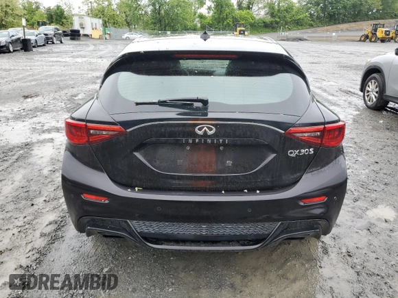 2018 Infiniti QX30 Luxury z VIN SJKCH5CP7JA042766, wystawiony jako Copart lot #57026685 z przebiegiem 66 525 mil mil oraz Szkoda całkowita • Salvage title. Historia ofert i sprzedaży dostępna na DreamBid. Obrazek 6.