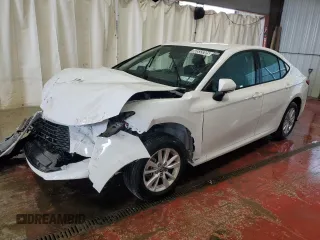 2025 Toyota Camry LE z VIN 4T1DAACK4SU587229, wystawiony jako Copart lot #58933205 z przebiegiem 4 706 mil mil oraz Nie do naprawy • Non repairable. Historia ofert i sprzedaży dostępna na DreamBid. Obrazek 1.