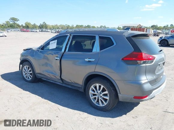 2017 Nissan Rogue SV with VIN KNMAT2MT7HP559334, listed as a IAAI auction lot 41913965 with 92,543 mi miles. Bid and sale history available at carsss.com. Image 3.