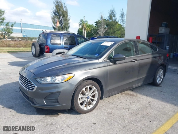 2020 Ford Fusion Hybrid SE with VIN 3FA6P0LU7LR246462, listed as a IAAI auction lot 41766758 with 40,817 mi miles. Bid and sale history available at carsss.com. Image 2.