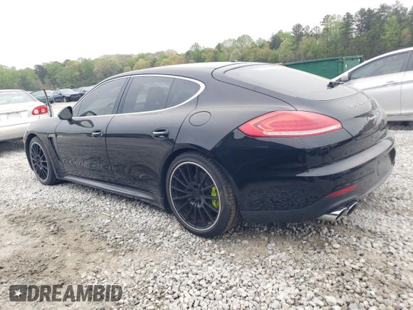2015 Porsche Panamera S E-Hybrid z VIN WP0AD2A72FL040409, wystawiony jako Copart lot #51445505 z przebiegiem 112 238 mil mil oraz Tytuł czysty. Historia ofert i sprzedaży dostępna na DreamBid. Obrazek 2.