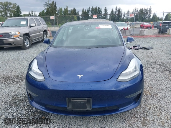 2018 Tesla Model 3 Long Range Battery z VIN 5YJ3E1EBXJF092025, wystawiony jako IAAI lot #42268369 z przebiegiem 132 687 mil mil oraz . Historia ofert i sprzedaży dostępna na DreamBid. Obrazek 13.