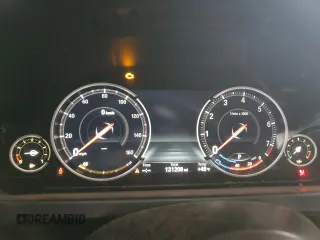 2014 BMW 6 Series 650i z VIN WBA6B2C56ED129901, wystawiony jako Copart lot #41619755 z przebiegiem 131 208 mil mil oraz Czysty tytuł • Clean title. Historia ofert i sprzedaży dostępna na DreamBid. Obrazek 9.