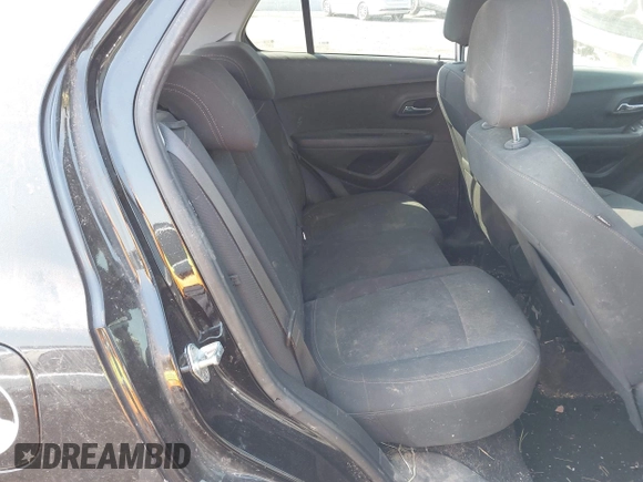 2022 Chevrolet Trax LS z VIN KL7CJNSM4NB551564, wystawiony jako IAAI lot #42066707 z przebiegiem 38 245 mil mil oraz . Historia ofert i sprzedaży dostępna na DreamBid. Obrazek 8.