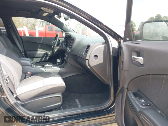 2017 Dodge Charger SXT with VIN 2C3CDXHG4HH643233, listed as a IAAI auction lot 41806195 with 92,318 mi miles and . Bid and sale history available at DreamBid. Image 5.