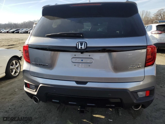 2022 Honda Passport Elite with VIN 5FNYF8H05NB029121, listed as a Copart auction lot 84228064 with 25,154 mi miles and Salvage Title. Bid and sale history available at carsss.com. Image 6.