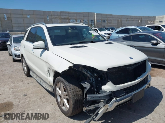 2012 Mercedes-Benz M 350 z VIN 4JGDA5HB1CA007860, wystawiony jako IAAI lot #42504315 z przebiegiem 198 303 mil mil oraz . Historia ofert i sprzedaży dostępna na DreamBid. Obrazek 1.
