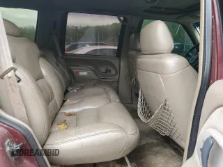 1999 Chevrolet Tahoe Z71 z VIN 1GNEK13R6XJ443409, wystawiony jako Copart lot #53613625 z przebiegiem 188 790 mil mil oraz Szkoda całkowita • Salvage title. Historia ofert i sprzedaży dostępna na DreamBid. Obrazek 11.