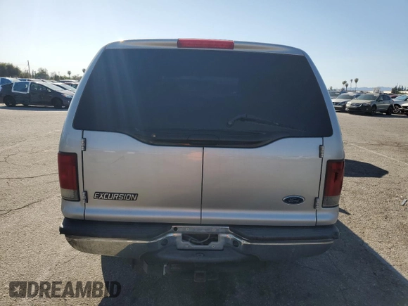 2005 Ford Excursion Special Serv с VIN 1FMNU40L45ED43492, выставлен на аукционе Copart как лот 49870025 с пробегом 175 064 миль миль и Списание • Salvage title. История ставок и продаж доступна на DreamBid. Изображение 6.