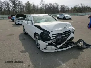 2019 Mercedes-Benz C 300 with VIN 55SWF8EB5KU292748, listed as a Copart auction lot 54100535 with 10,495 mi miles and Salvage Title. Bid and sale history available at DreamBid. Image 13.
