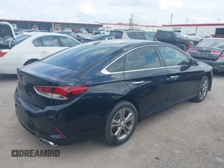 2018 Hyundai Sonata Sport with VIN 5NPE34AF4JH604405, listed as a IAAI auction lot 42156145 with 88,725 mi miles and . Bid and sale history available at carsss.com. Image 4.