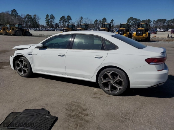 2021 Volkswagen Passat 2.0T R-Line with VIN 1VWMA7A34MC015280, listed as a Copart auction lot 47466685 with 29,107 mi miles and Salvage Title. Bid and sale history available at carsss.com. Image 2.