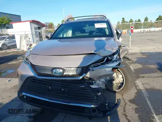 2024 Toyota Venza LE z VIN JTEAAAAH9RJ156729, wystawiony jako IAAI lot #41210034 z przebiegiem 8 132 mil mil oraz . Historia ofert i sprzedaży dostępna na DreamBid. Obrazek 12.