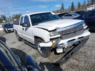2007 Chevrolet Silverado 1500 Classic LT1 with VIN 1GCEC19V57Z170099, listed as a IAAI auction lot 41725714 with 131,734 mi miles. Bid and sale history available at carsss.com. Image 13.
