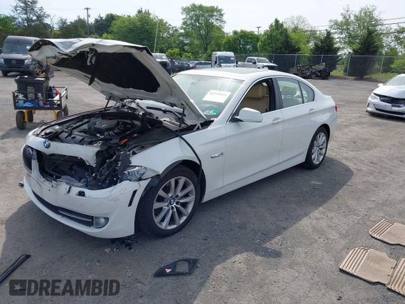 2013 BMW 5 Series 528i xDrive with VIN WBAXH5C54DD107317, listed as a IAAI auction lot 42244446 with 47,858 mi miles and . Bid and sale history available at DreamBid. Image 17.