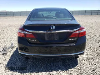 2016 Honda Accord Sport z VIN 1HGCR2F59GA175838, wystawiony jako Copart lot #56034815 z przebiegiem 117 125 mil mil oraz Szkoda całkowita • Salvage title. Historia ofert i sprzedaży dostępna na DreamBid. Obrazek 6.