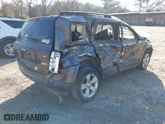 2014 Jeep Patriot Latitude with VIN 1C4NJPFB7ED856531, listed as a IAAI auction lot 41686649 with 107,889 mi miles and . Bid and sale history available at carsss.com. Image 4.